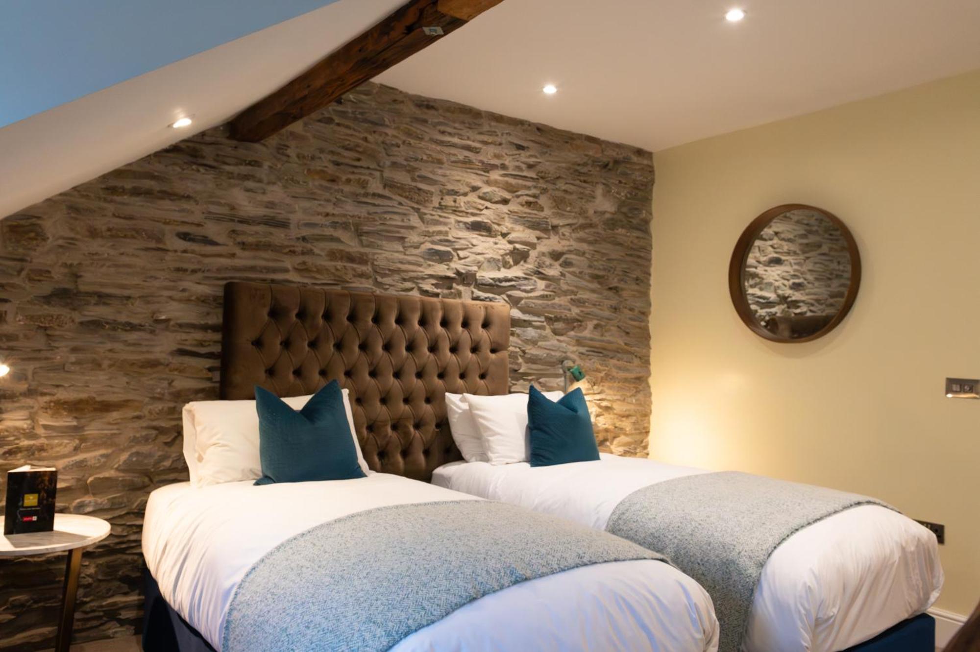 Devils Falls At The Luxury Hafod Aberystwyth Landhuis